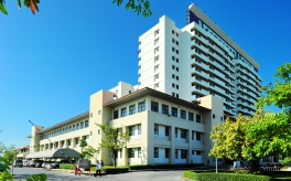 Sirindhorn Hospital Building, Onnuch Road, Bangkok
